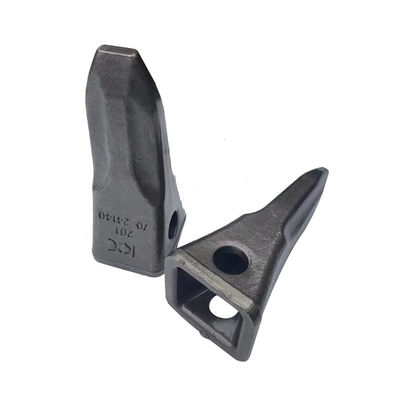 Casting Doosan Excavator Bucket Teeth Excavator Undercarriage Parts Kekuatan Tinggi